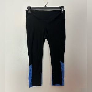 Moret Ultra Cropped Black Leggings with Blue Mesh Panel